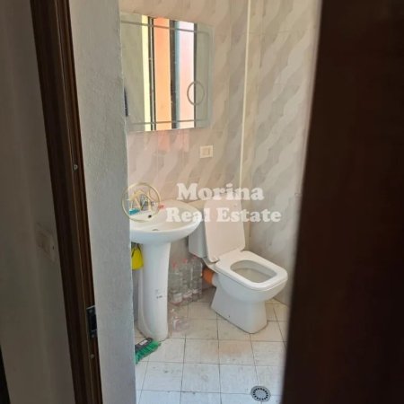 Tirane, jepet me qera garsonier Kati 8, 39 m² 350 € (Stacioni i Trenit)