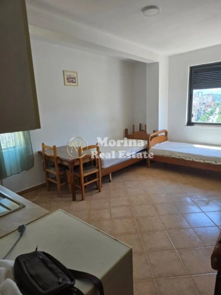Tirane, jepet me qera garsonier Kati 8, 39 m² 350 € (Stacioni i Trenit)