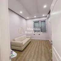 Tirane, jepet me qera apartament 2+1 Kati 2, 130 m² 1.000 € (Pazari i Ri)