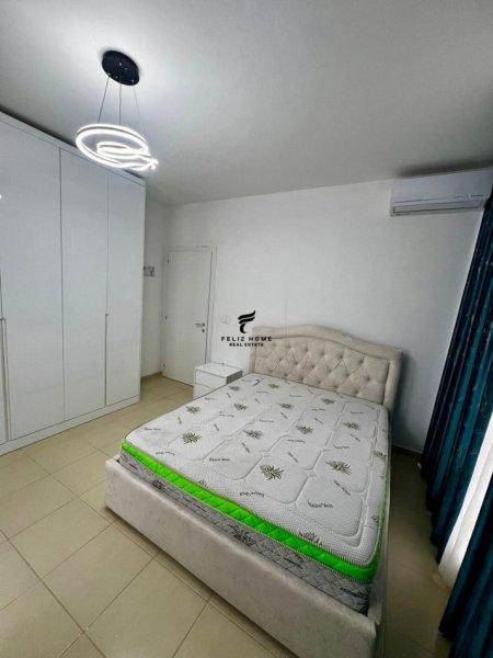 Tirane, jepet me qera apartament 2+1 Kati 1, 92 m² 650 € (BULEVARDI I RI)