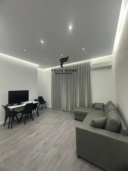 Tirane, jepet me qera apartament 1+1 Kati 2, 60 m² 700 € (STADIUMI ARENA)