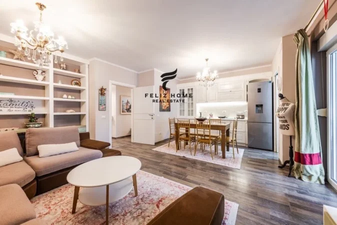 Tirane, jepet me qera apartament 2+1 Kati 2, 114 m² 900 € (KOPSHTI BOTANIK)