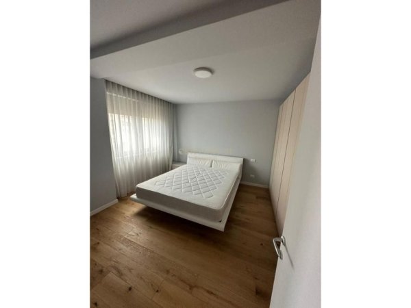 Tirane, jepet me qera apartament 1+1 Kati 4, 84 m² 1.000 € (Ish Garda)