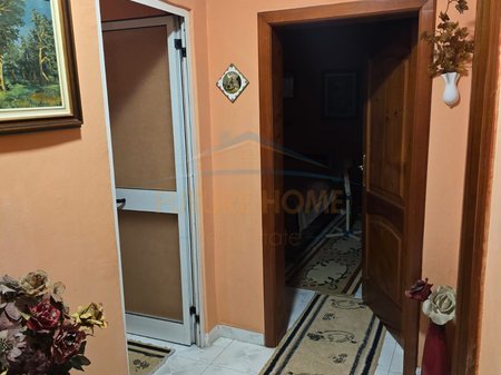 Tirane, shitet apartament 1+1 Kati 4, 44 m² 106.000 € 