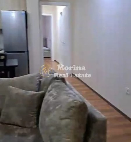 Tirane, jepet me qera apartament 2+1+Ballkon Kati 4, 100 m² 550 € (Rruga 5 maj)