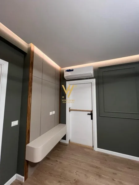 Tirane, jepet me qera apartament 3+1+Ballkon Kati 1, 100 m² 650 € (ASTIR)