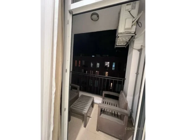 Tirane, jepet me qera apartament 2+1 Kati 7, 116 m² 700 € (Bulevardi i Ri rezidenca Avid)