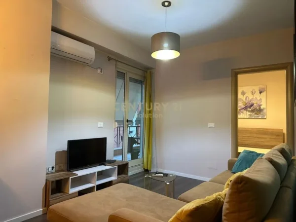 Tirane, jepet me qera apartament 1+1 Kati 7, 60 m² 650 € (Kompleksi Delijorgji)