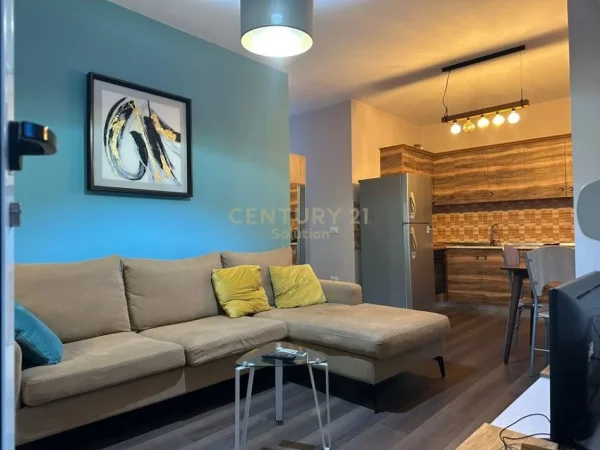 Tirane, jepet me qera apartament 1+1 Kati 7, 60 m² 650 € (Kompleksi Delijorgji)