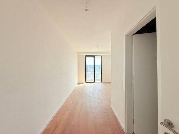 Tirane, shitet apartament 3+1+Ballkon Kati 13, 126 m² (GOLDEN TOWER, MINEPEZA)