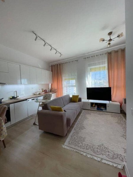 Apartament 2+1 me qera /Kompleksi Mangalem (50,000 Leke)