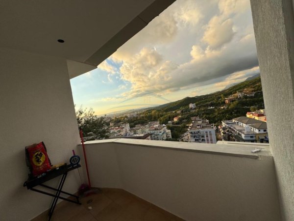 Tirane, shitet apartament 2+1+Aneks+Ballkon Kati 2, 107 m² 180.000 € (FRESK)