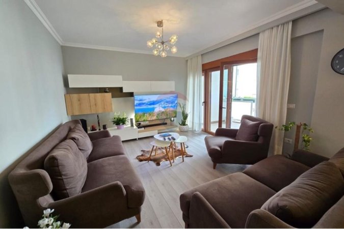Tirane, jepet me qera apartament 2+1 Kati 7, 123 m² 1.350 € (Rruga Vaso Pasha Libri Universitar, Tiranë)