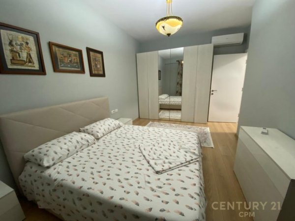 Tirane, jepet me qera apartament 2+1+Aneks+Ballkon Kati 3, 89 m² 650 € (Oazis Residence)
