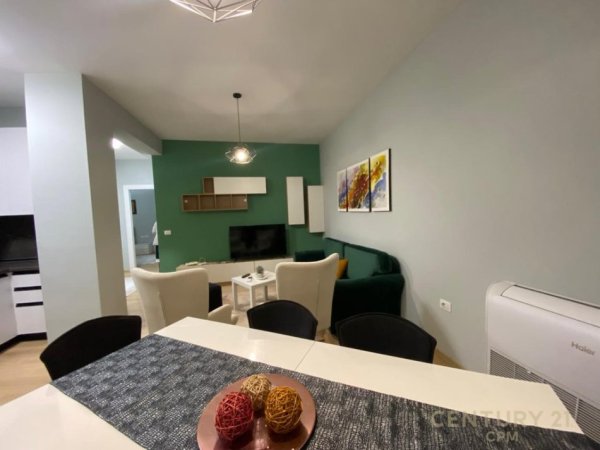 Tirane, jepet me qera apartament 2+1+Aneks+Ballkon Kati 3, 89 m² 650 € (Oazis Residence)