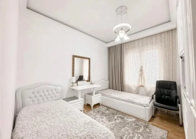 Tirane, shitet apartament 3+1+Aneks+Ballkon Kati 3, 123 m² 230.000 € (Kopshti Botanik)