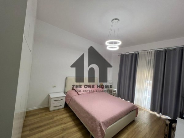 Tirane, jepet me qera apartament 1+1+Ballkon Kati 6, 70 m² 600 € (FUSHA AVIACIONIT)