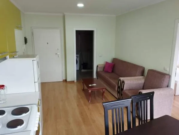 Tirane, jepet me qera apartament 1+1+Ballkon Kati 5, 63 m² 450 € (Kompleksi Magnet)