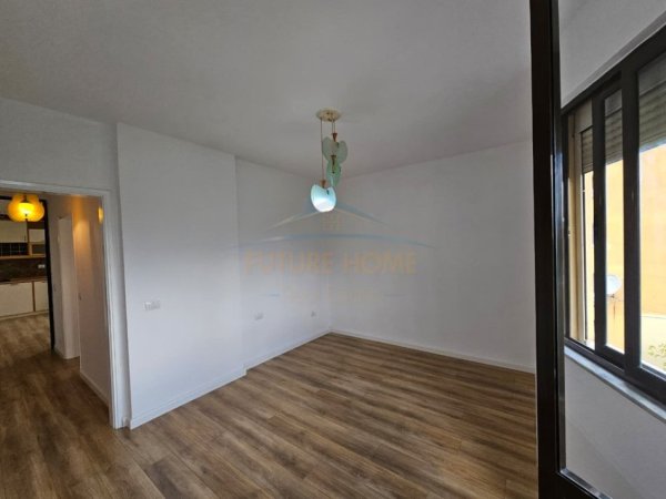 Tirane, shitet apartament 2+1 Kati 5, 81 m² 165.000 € (ish fusha aviacionit)