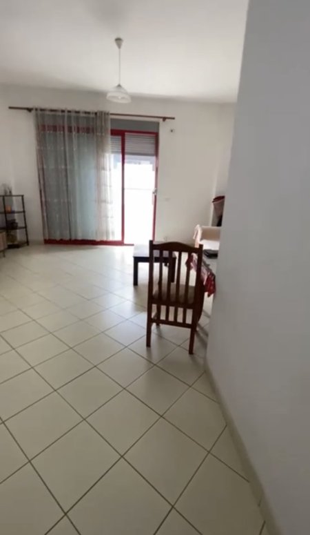 Tirane, shitet apartament 1+1 Kati 6, 58 m² 85.000 € (Terminali Autobusave te kthesa e Kamzes)