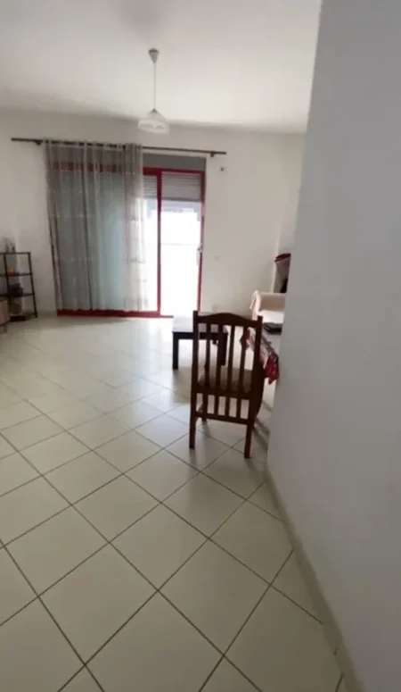 Tirane, shitet apartament 1+1 Kati 6, 58 m² 85.000 € (Terminali Autobusave te kthesa e Kamzes)