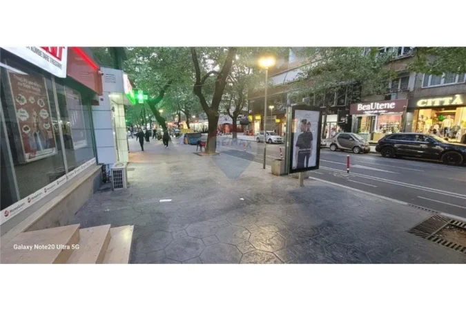 🔺️SHITET DYQAN   📍MYSLYM SHYRI 1.100.000 €