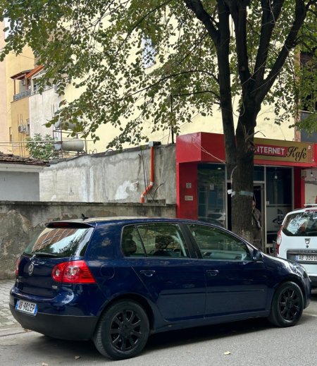 Golf 5 , 1.9nafte
