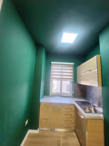 Shqiperi, jepet me qera 2+1 Kati 4, 71 m² 800 € 