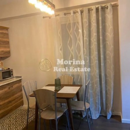 Tirane, jepet me qera apartament 1+1 Kati 7, 65 m² 650 € (Rruga e Kavajes, Kompleksi Delijorgji)