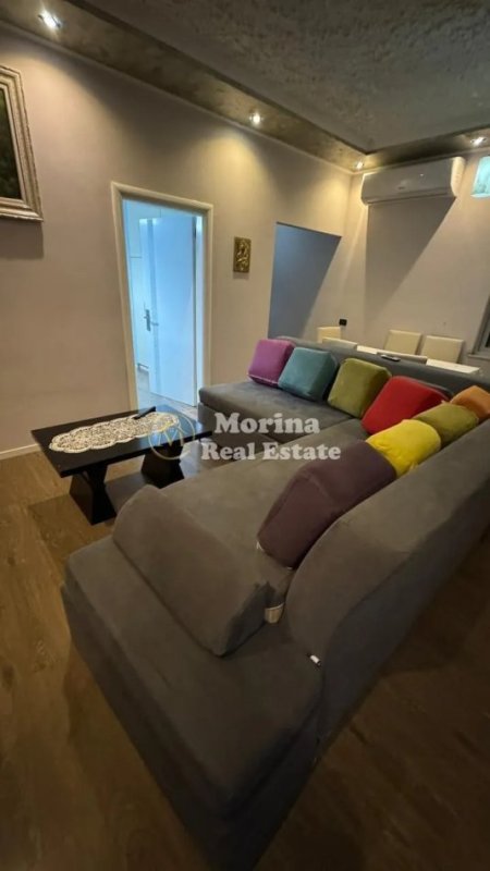 Tirane, jepet me qera apartament 2+1 Kati 2, 80 m² 700 € (Fresku)