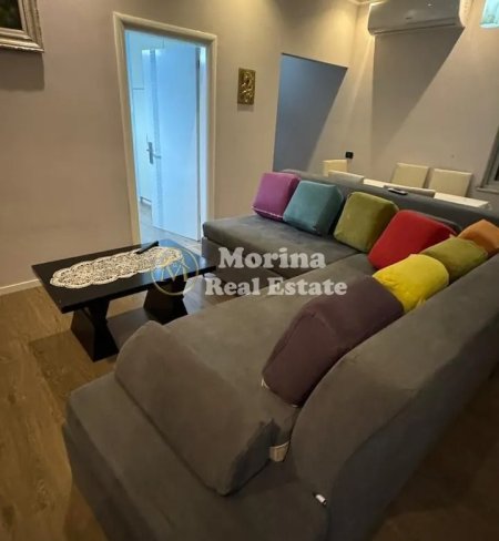 Tirane, jepet me qera apartament 2+1 Kati 2, 80 m² 700 € (Fresku)