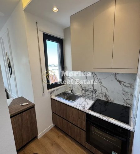 Tirane, jepet me qera apartament 1+1 Kati 9, 64 m² 800 € (Komuna Parisit)