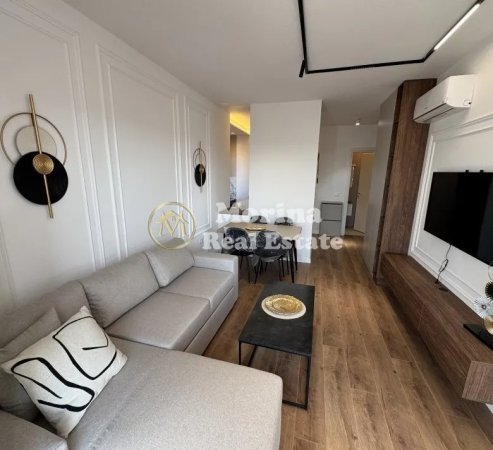 Tirane, jepet me qera apartament 1+1 Kati 9, 64 m² 800 € (Komuna Parisit)