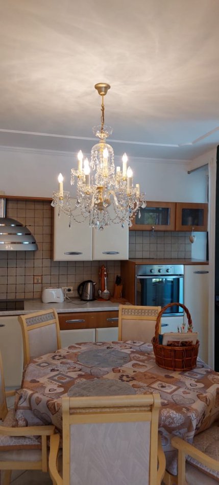 Durres, jepet me qera apartament 2+1+Ballkon Kati 5, 136 m² 600 € (Vollga)