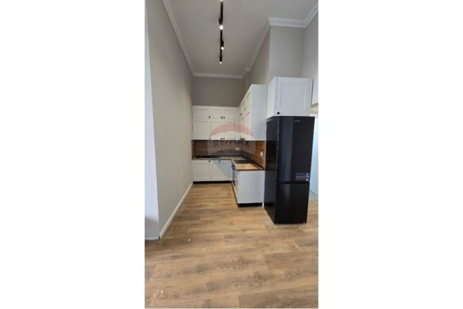 Tirane, jepet me qera apartament 1+1 Kati 0, 60 m² 650 € (Liqeni i thate)