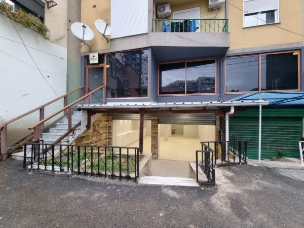 Tirane, shitet ambjent biznesi Kati 0, 94 m² 130.000 € (Rruga Hoxha Tahsim)