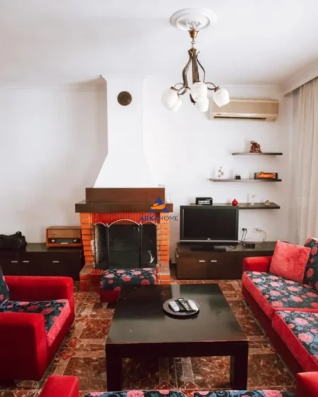 Tirane, jepet me qera apartament 3+1+Ballkon Kati 3, 150 m² 550 € (5 MAJ, CONCORD CENTER)