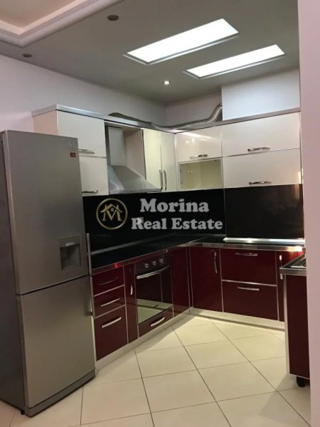 Tirane, jepet me qera apartament 1+1+Ballkon Kati 7, 67 m² 420 € (Yzberisht)