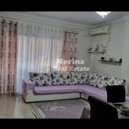 Tirane, jepet me qera apartament 2+1 Kati 4, 70 m² 450 € (Yzberisht)