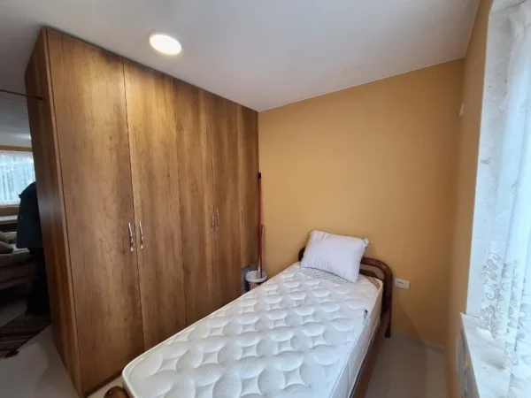 Tirane, jepet me qera apartament 2+1 Kati 2, 70 m² 800 € (Sheshi Willson)