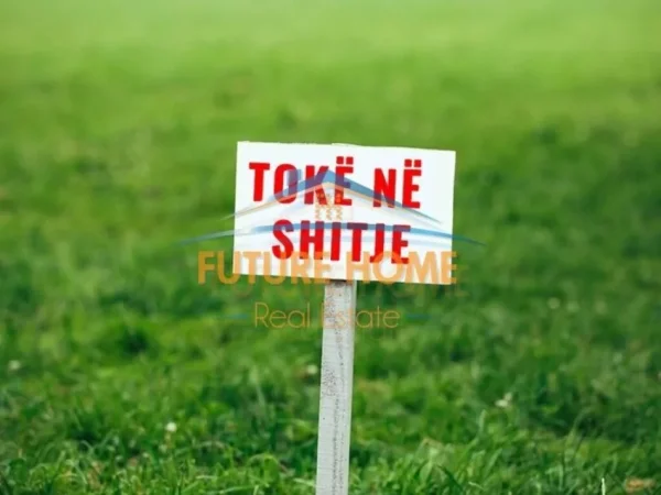 Tirane, shitet toke , 11.000 m² 500.000 € (RINAS)