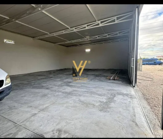 Tirane, jepet me qera magazine Kati 0, 340 m² 1.500 € (KAMEZ)