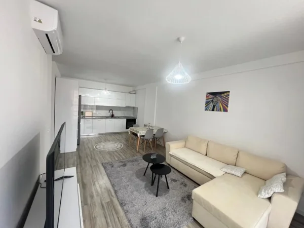 Tirane, jepet me qera apartament 2+1+Ballkon Kati 4, 100 m² 650 € (Astir Future Home)