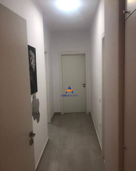 Tirane, shitet apartament 3+1 Kati 8, 116 m² 261.000 € (RRUGA GJON BUZUKU, PRANE VILA GOLD, SELVIA)