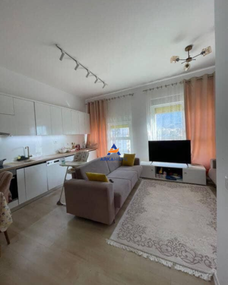 Tirane, jepet me qera apartament 2+1+Ballkon Kati 5, 90 m² 516 € (MANGALEM ALI DEM)