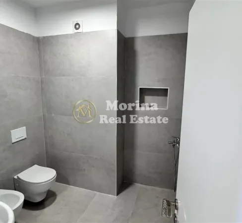 Tirane, jepet me qera apartament 2+1 Kati 2, 120 m² 700 € (Fusha Aviacionit)