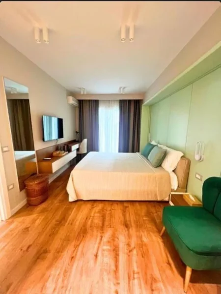 Tirane, jepet me qera apartament 1+1+Ballkon Kati 2, 71 m² 1.100 € (Rruga Perlat Rexhepi)