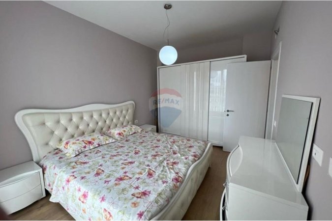 Tirane, jepet me qera apartament 1+1 Kati 3, 73 m² 600 € (Rruga Siri Kodra)