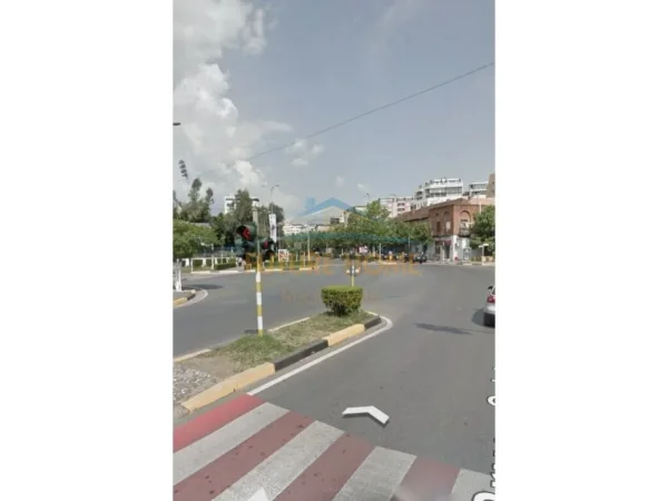 Tirane, shitet truall , 56 m² 120.000 € (MUHAMET GJOLLESHA)