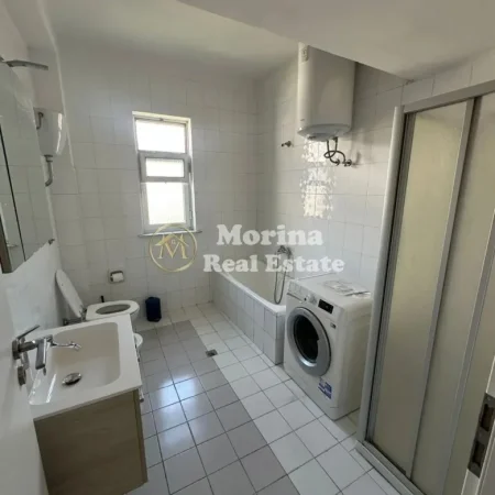 Tirane, jepet me qera apartament 2+1 Kati 3, 107 m² 700 € (Pazari Ri)